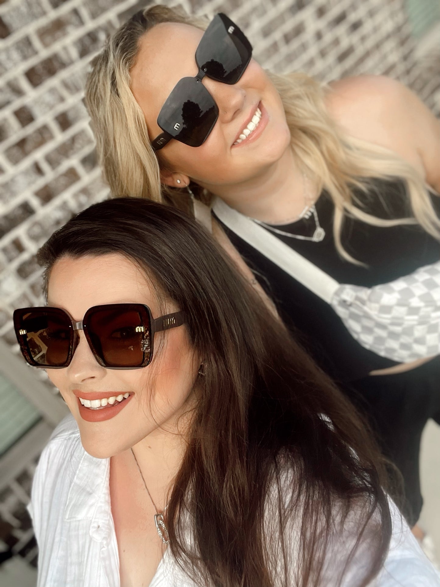 SPARKLE SUNNIES